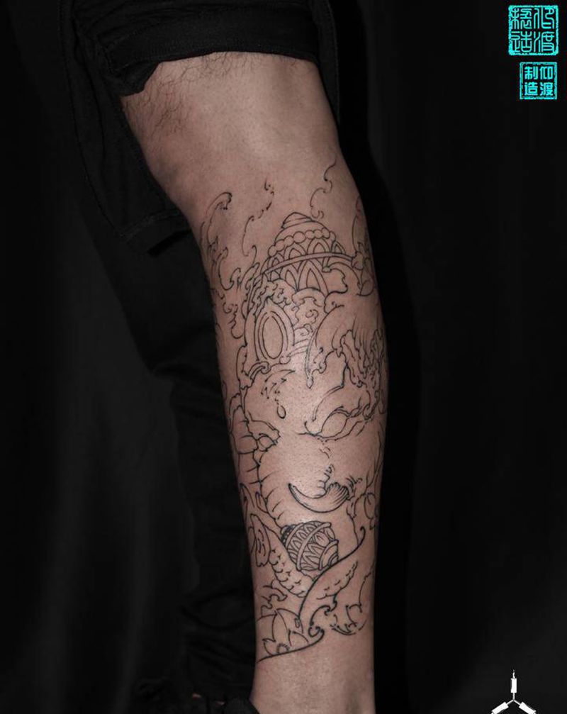 今工／新传统象神／拼接包小腿纹身图片_腿部新传统纹身图案