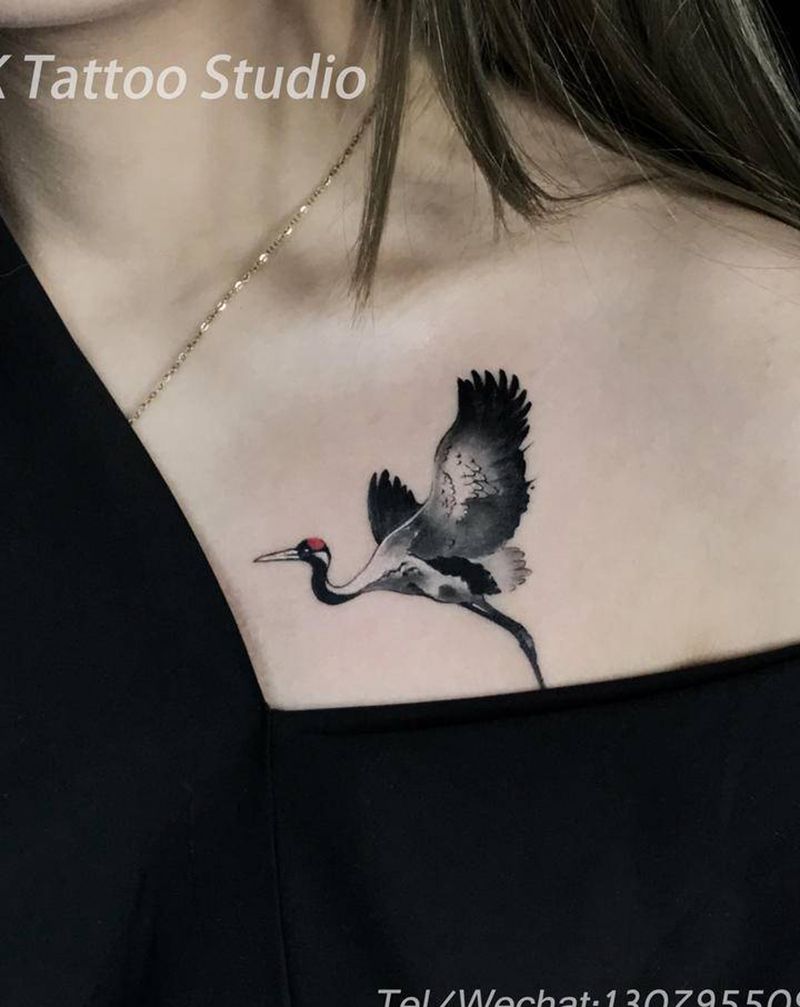 鹤纹身图片_肩部水墨水彩纹身图案