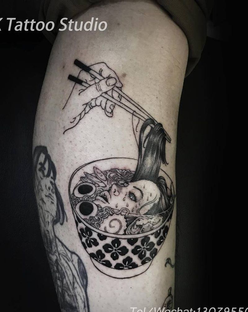 恐怖漫画纹身图片_腿部纹身图案