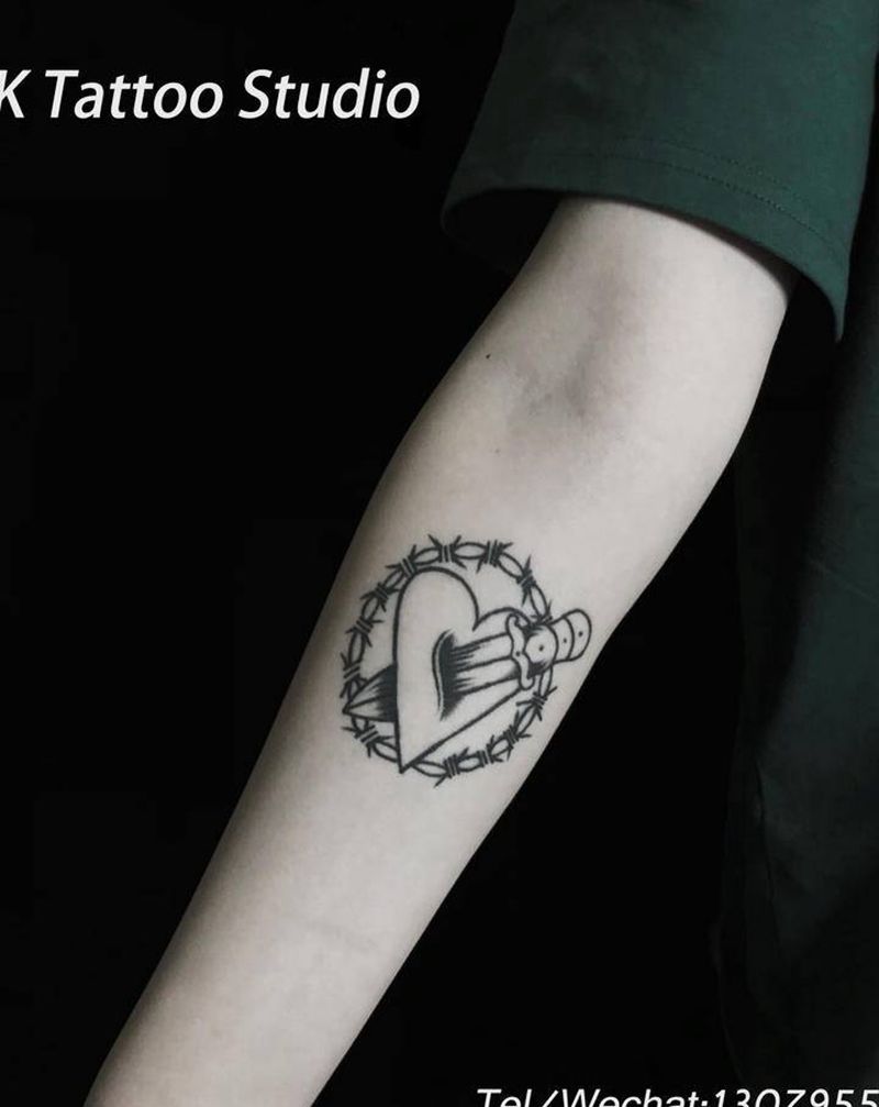 小图案纹身图片_手臂Old School纹身图案
