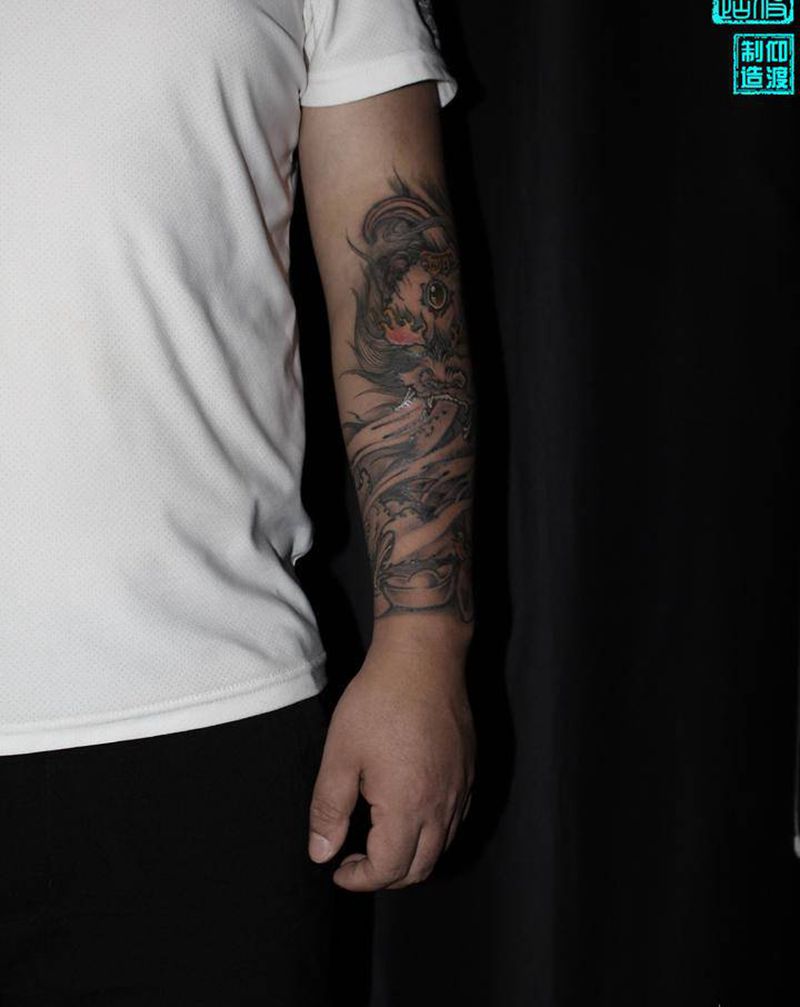 新传统／貔貅／纹身图片_手臂新传统纹身图案