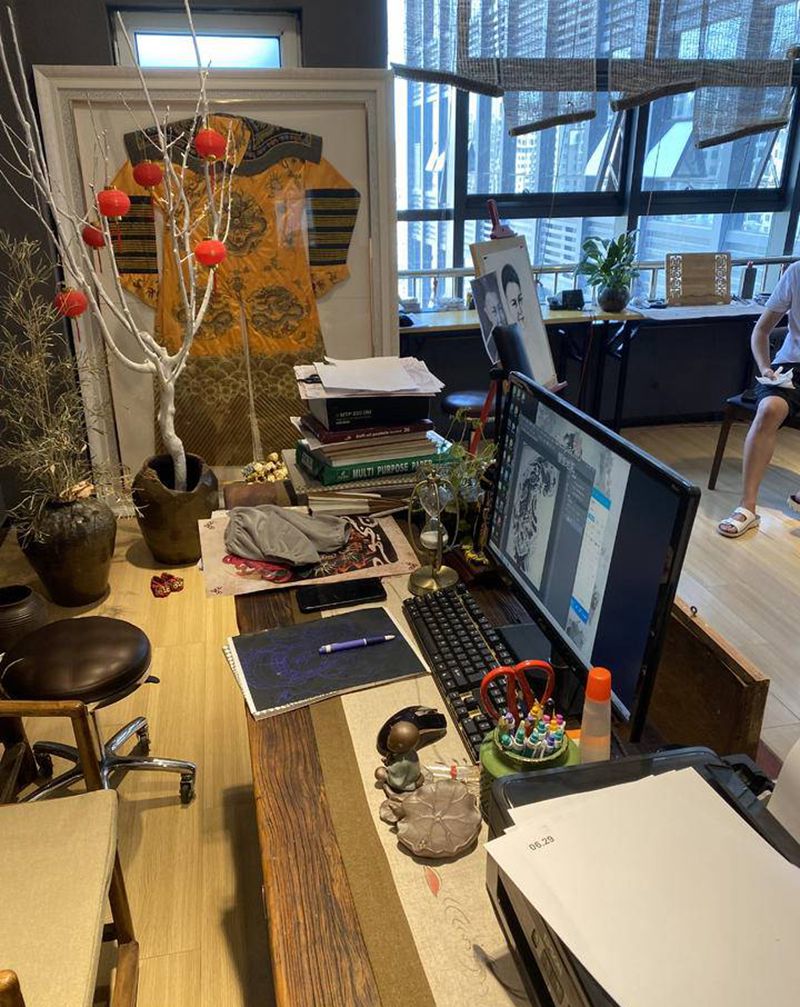 店内环境纹身图片_鱼儿游纹身图案