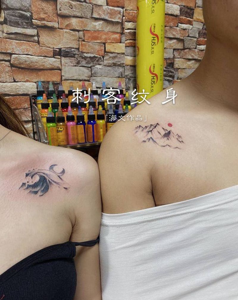 情侣小图纹身图片_肩部纹身图案