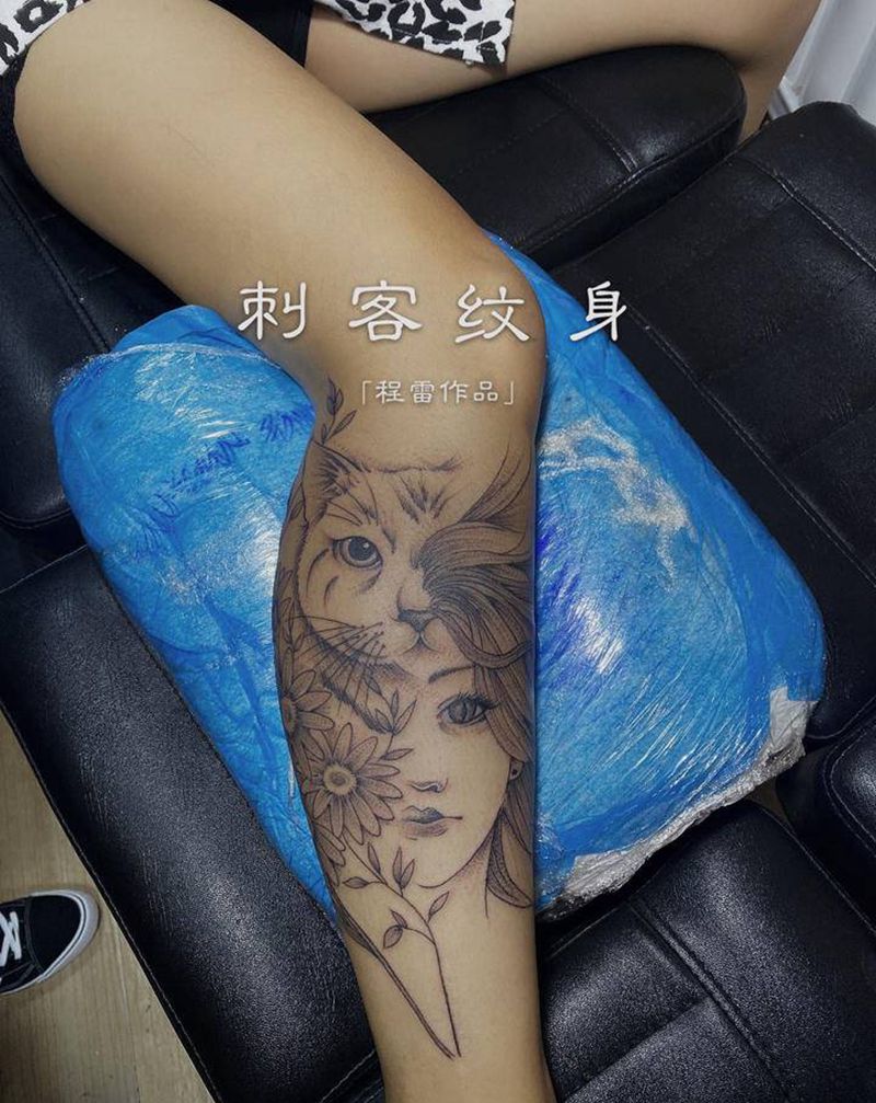 猫女纹身图片_腿部纹身图案