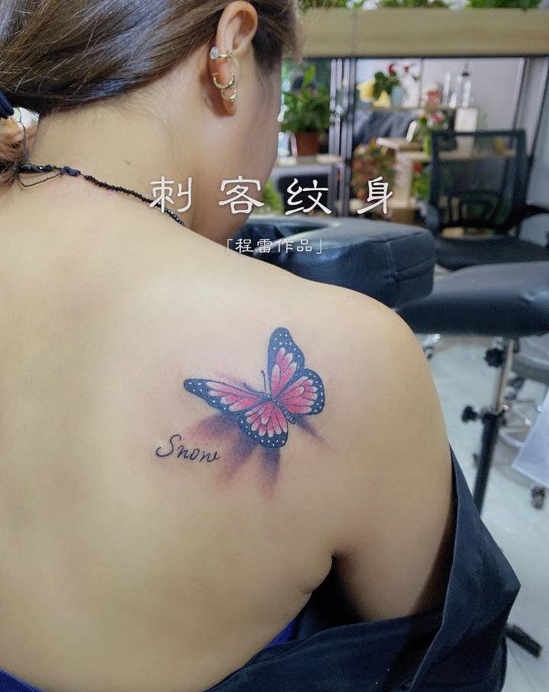 蝴蝶纹身图片_背部纹身图案
