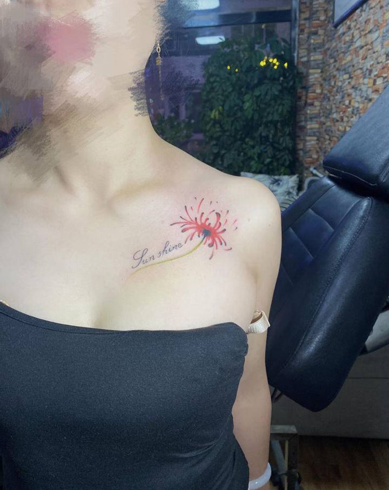 花纹身图片_胸部纹身图案