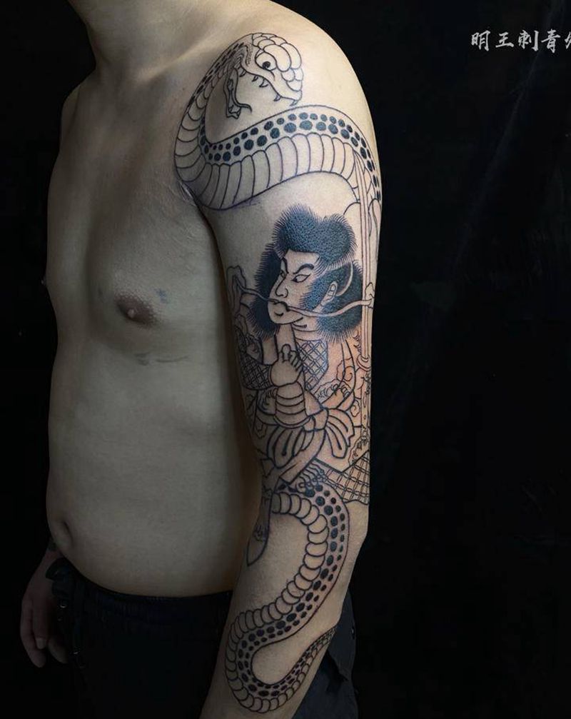 大蛇丸纹身图片_手臂老传统纹身图案