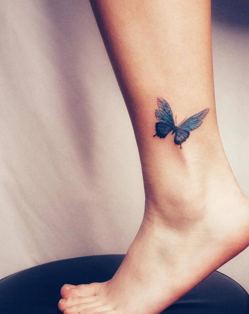 最近是蝴蝶制造机纹身图片_手臂腿部纹身图案