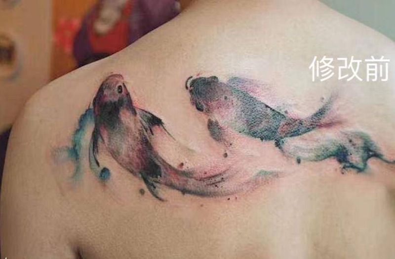 修改添加纹身图片_背部水墨纹身图案