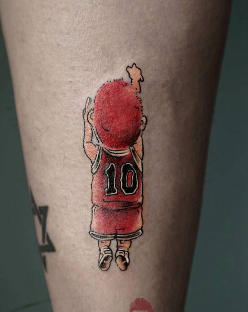 Q樱纹身图片_腿部纹身图案