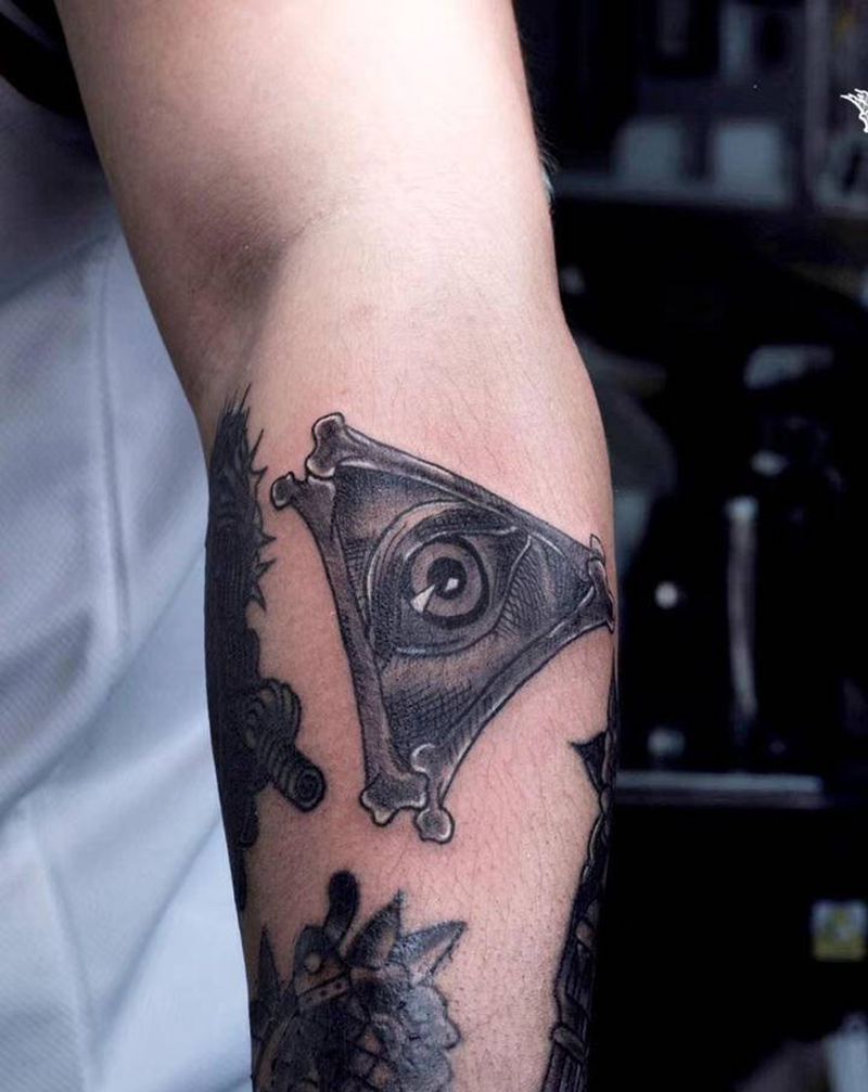 Oldschool纹身图片_手臂纹身图案