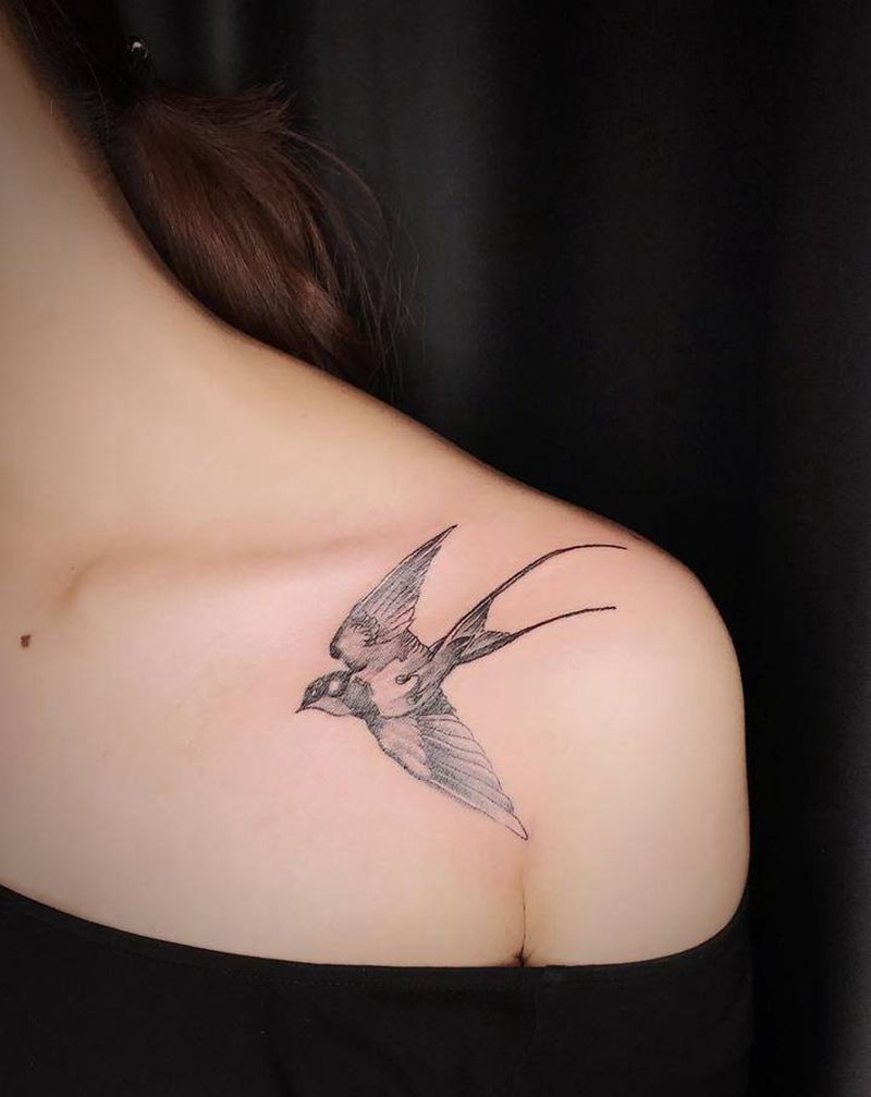 小撩纹身图片_肩部水墨纹身图案