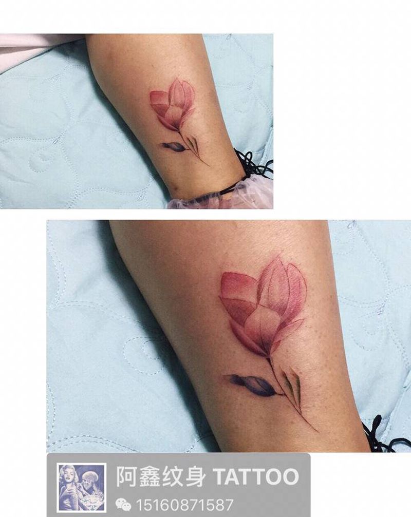 花卉纹身图片_腿部纹身图案