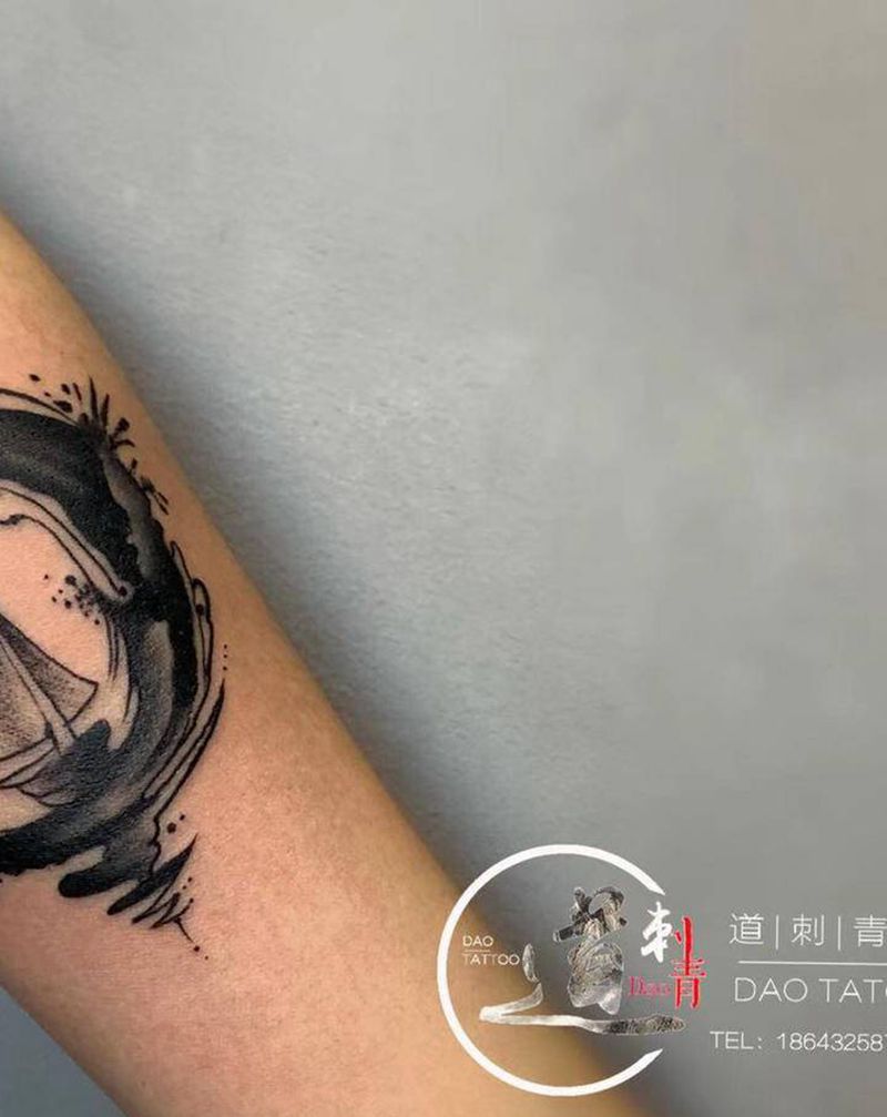 小帆船一枚纹身图片_手部手臂水彩水墨纹身图案
