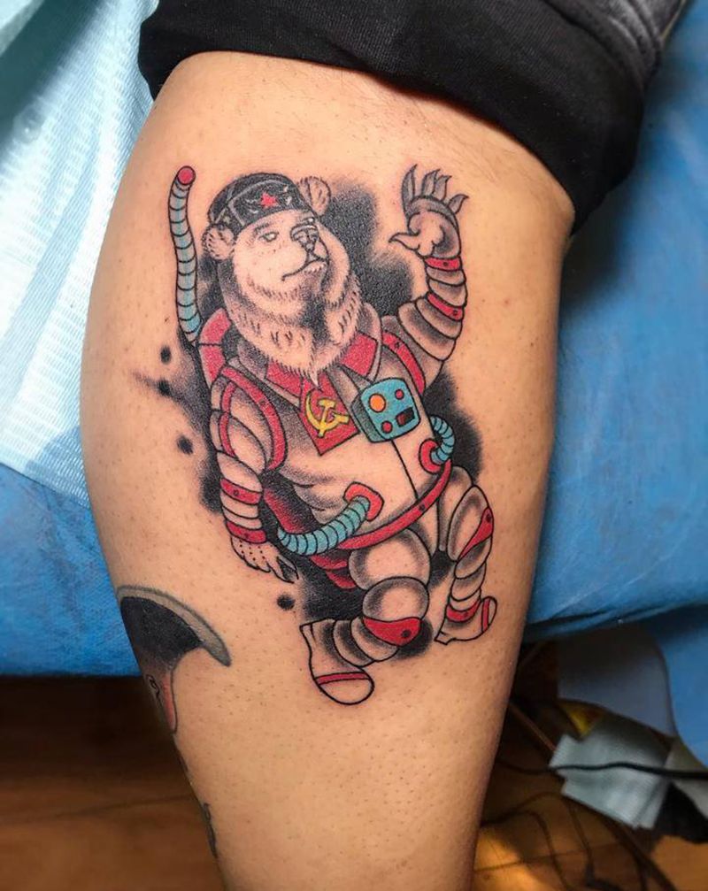 宇航员_熊纹身图片_腿部Old School纹身图案