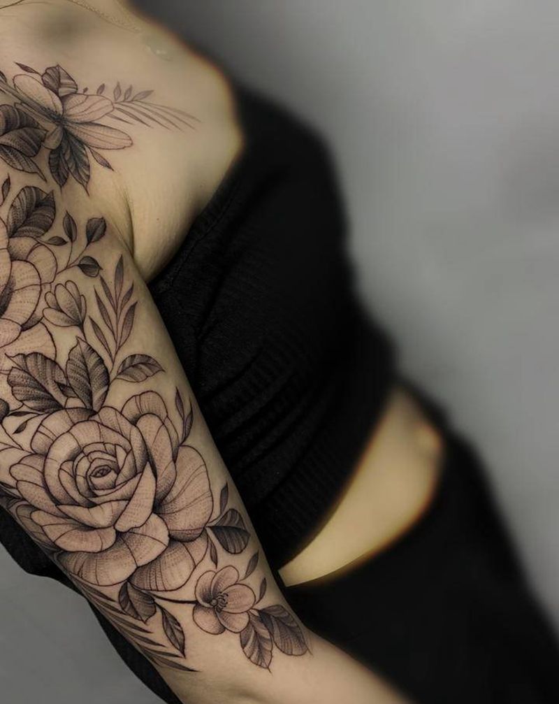 素花纹身图片_手部手臂水墨点刺纹身图案