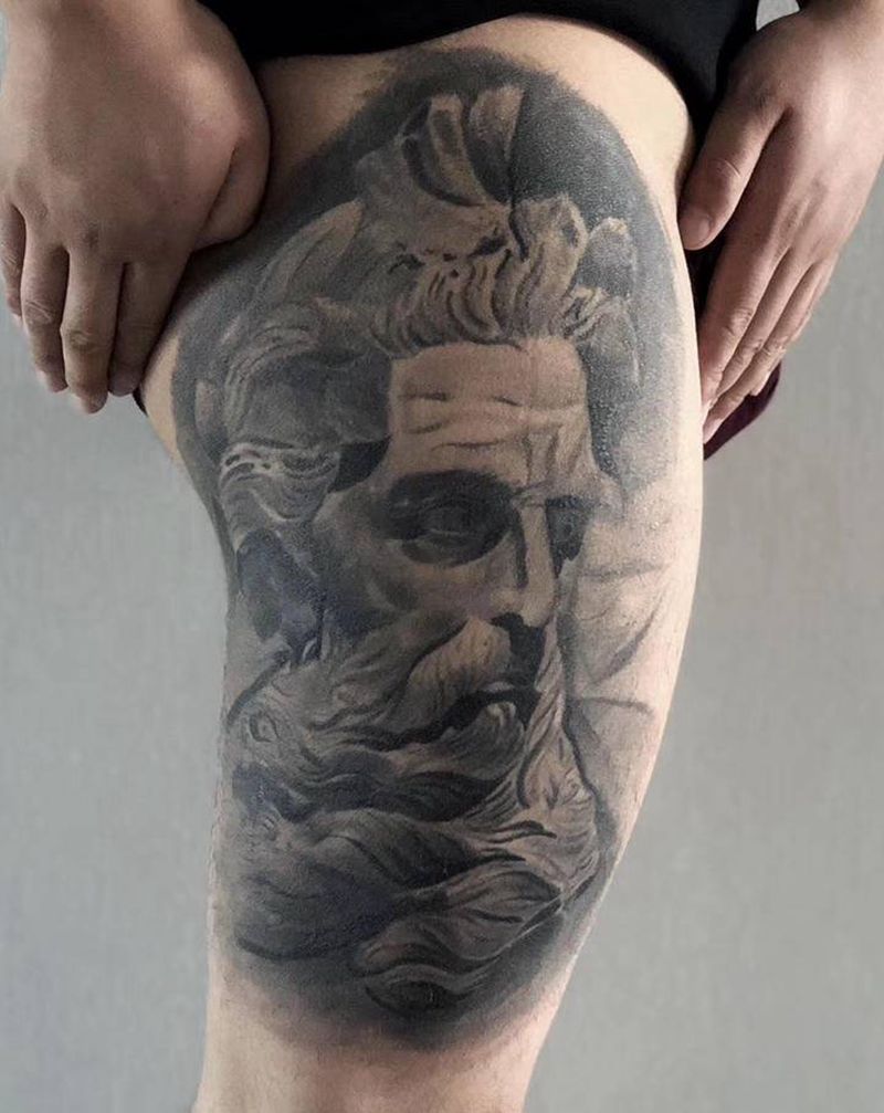 波赛冬纹身图片_腿部欧美写实纹身图案