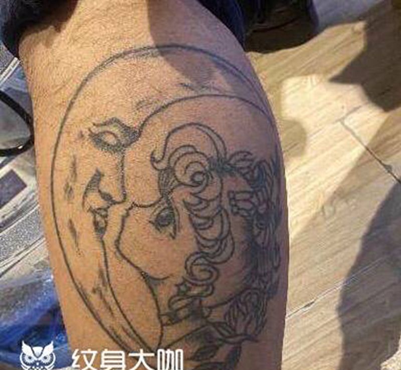 水冰月修改纹身图片_腿部点刺水冰月暗黑纹身图案