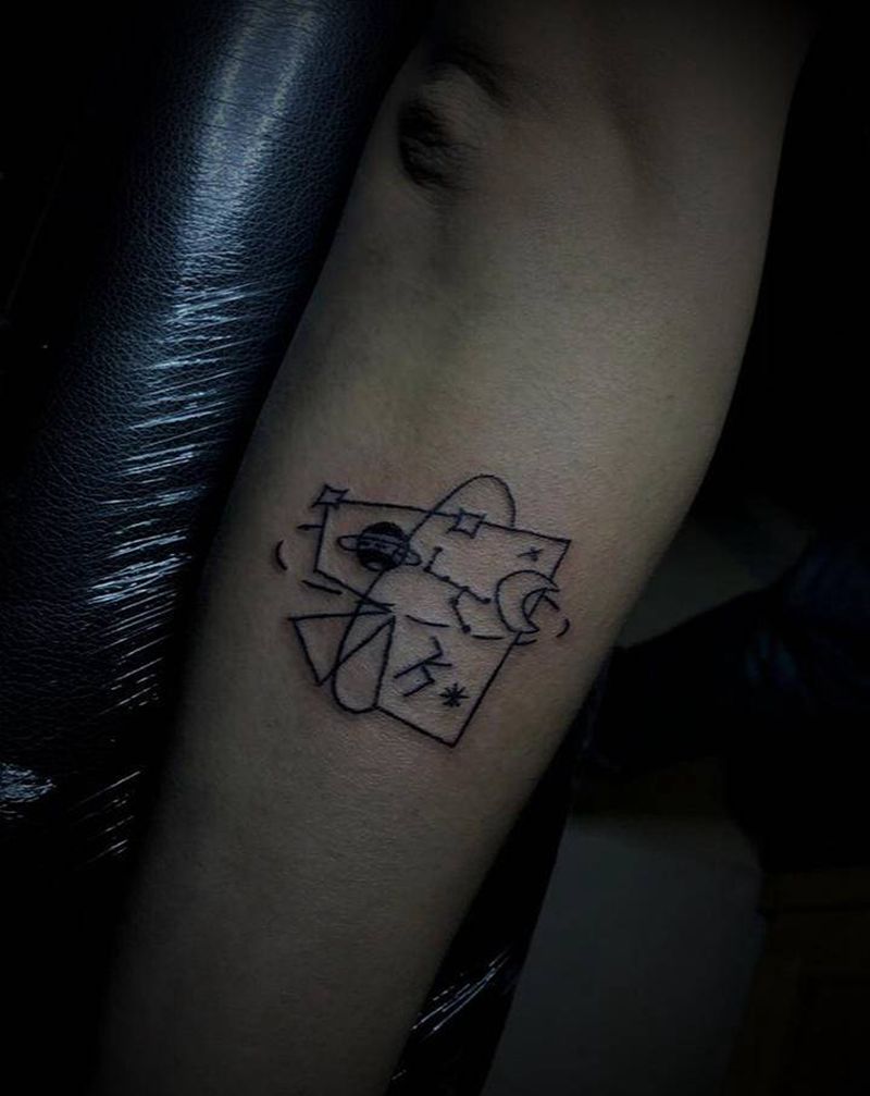 原创扑克星空组图纹身图片_手臂几何水彩星空黑桃几何纹身图案