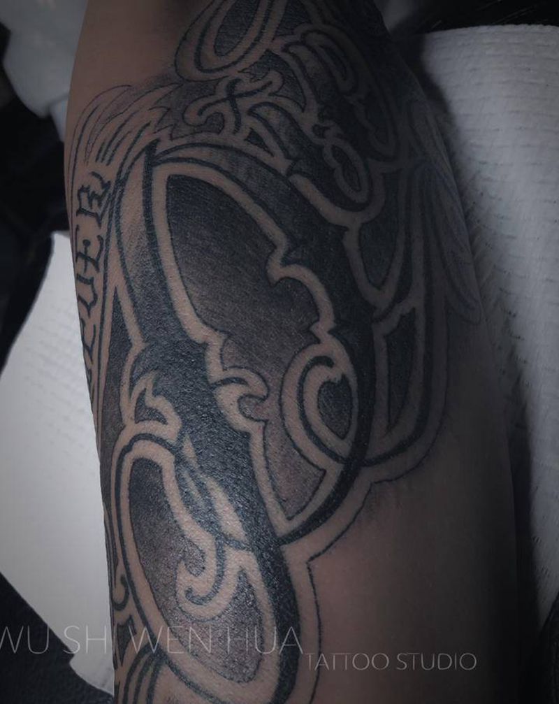 奇卡诺纹身图片_手臂腿部花体字纹身图案