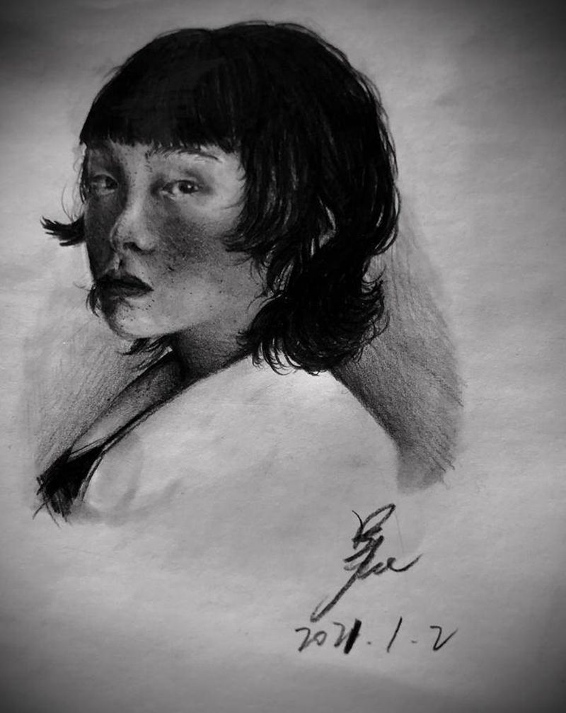 肖像手稿纹身图片_胸部背部欧美写实纹身图案