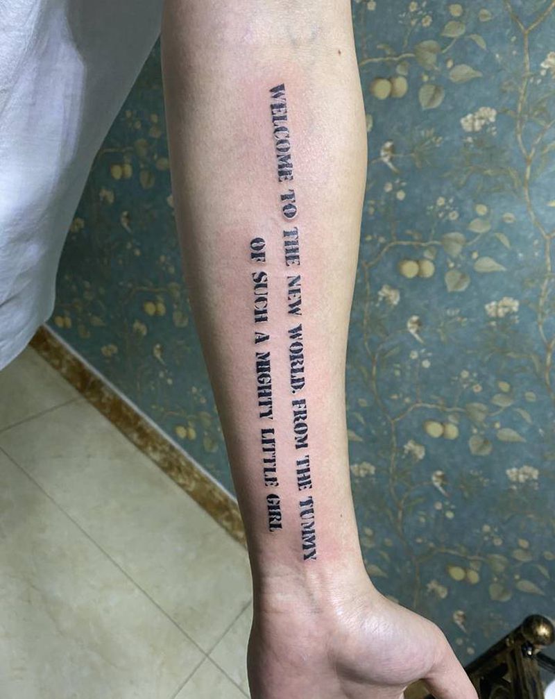 小字母一串串纹身图片_手臂手部花体字纹身图案