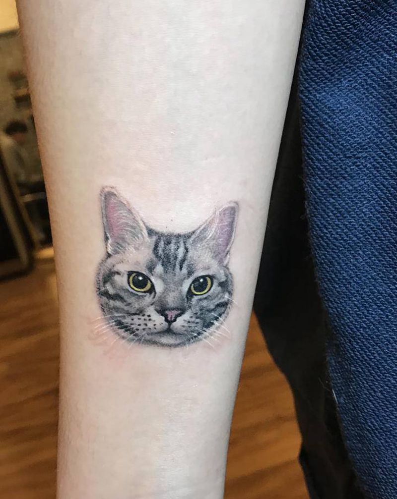喵纹身图片_欧美写实纹身图案