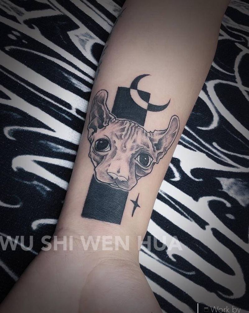 司芬克斯纹身图片_手臂Old School水彩纹身图案