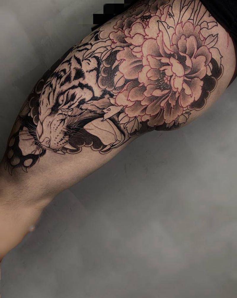 老虎纹身图片_腿部臀部新传统老传统纹身图案