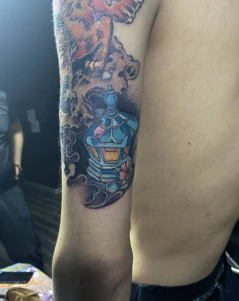 九尾狐纹身图片_手臂纹身图案