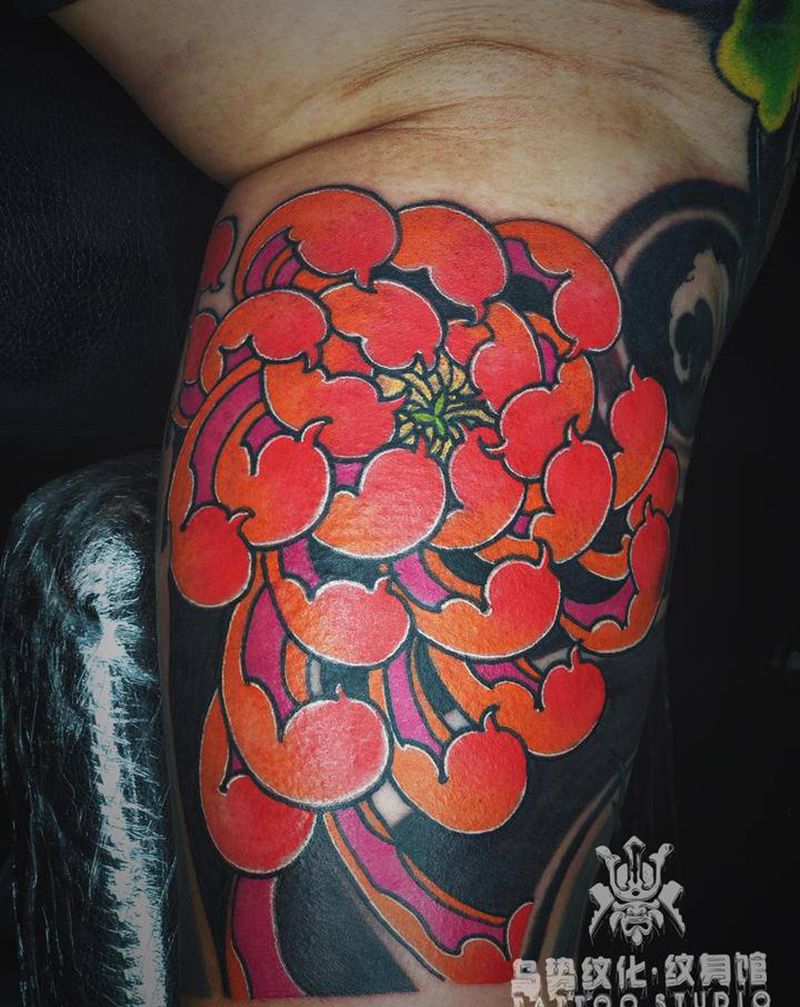 菊花纹身图片_手臂老传统新传统纹身图案