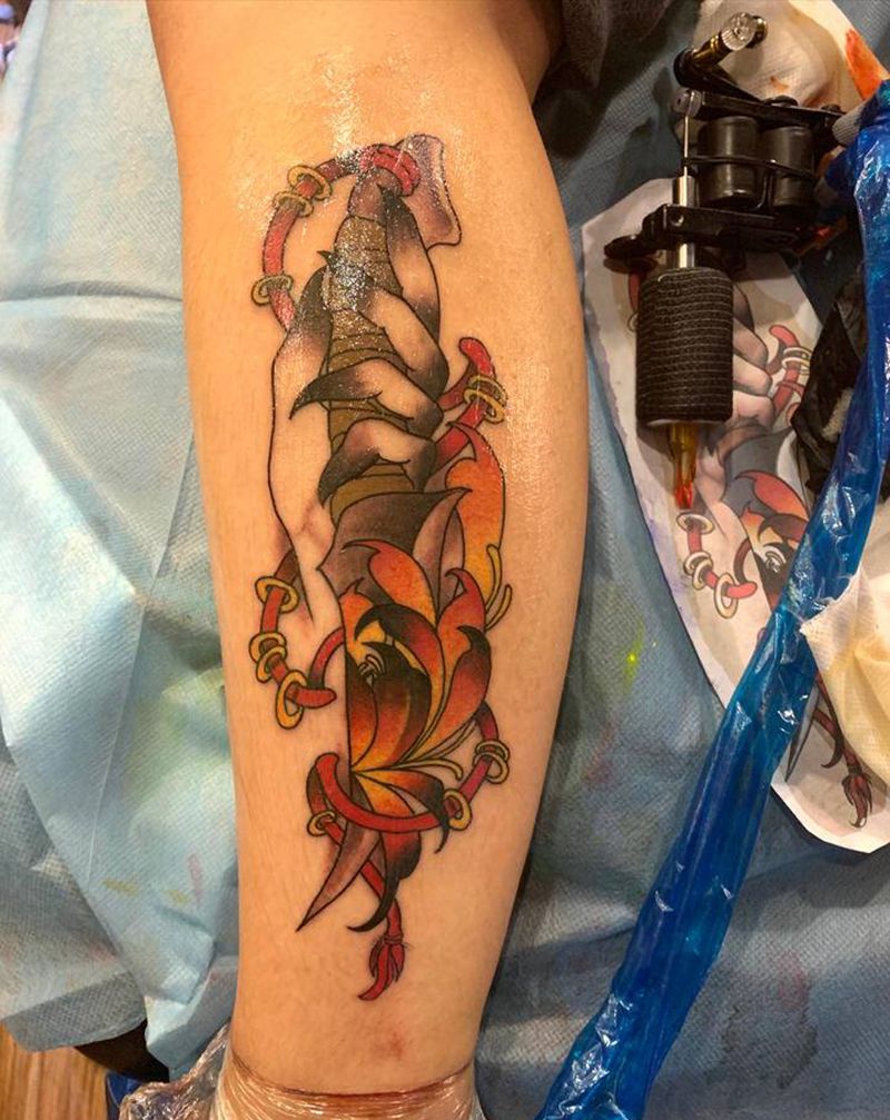 腿纹身图片_腿部纹身图案