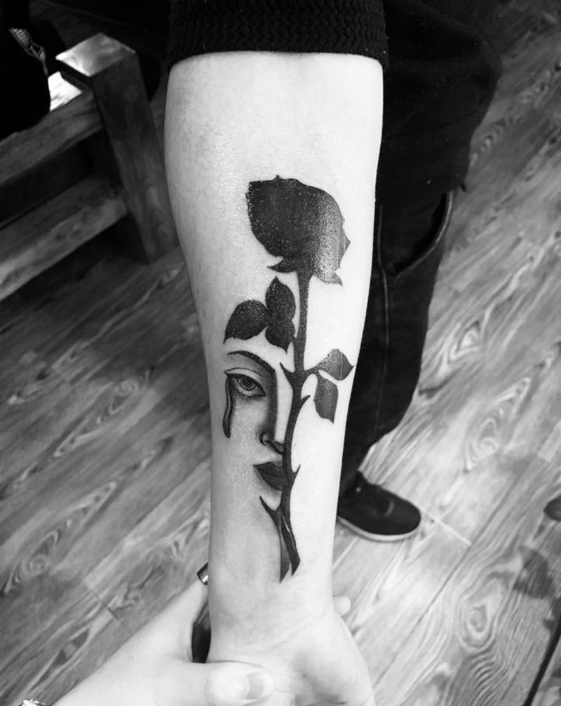 玫瑰纹身图片_手臂纹身图案