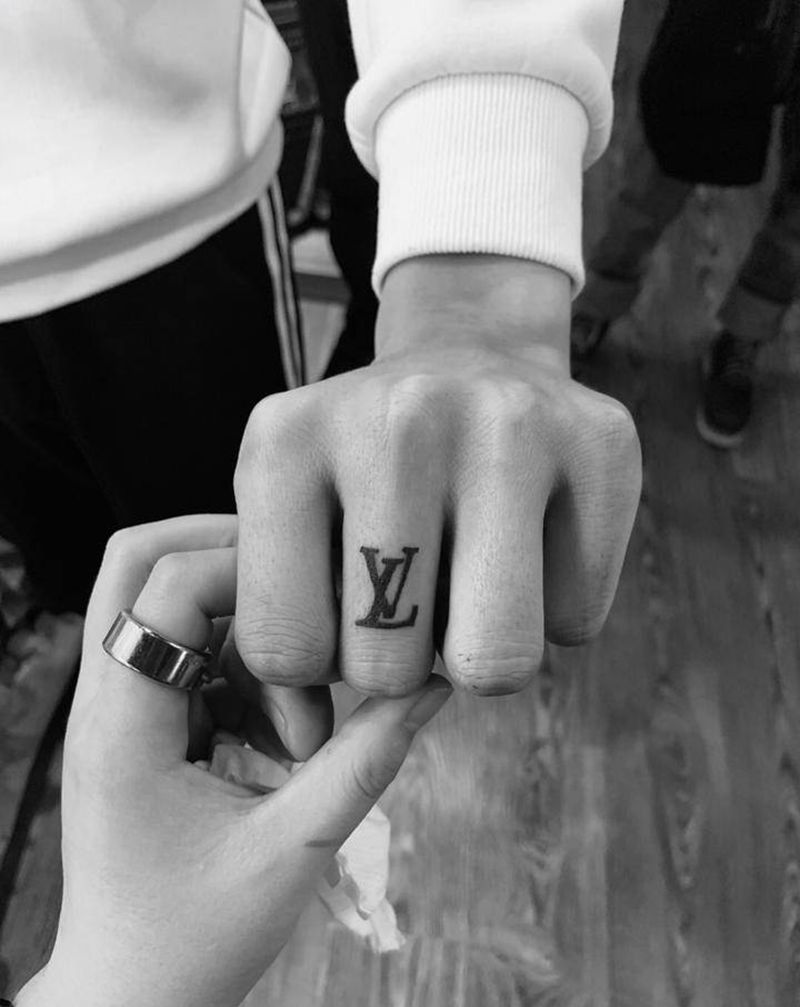 手纹身图片_手部纹身图案