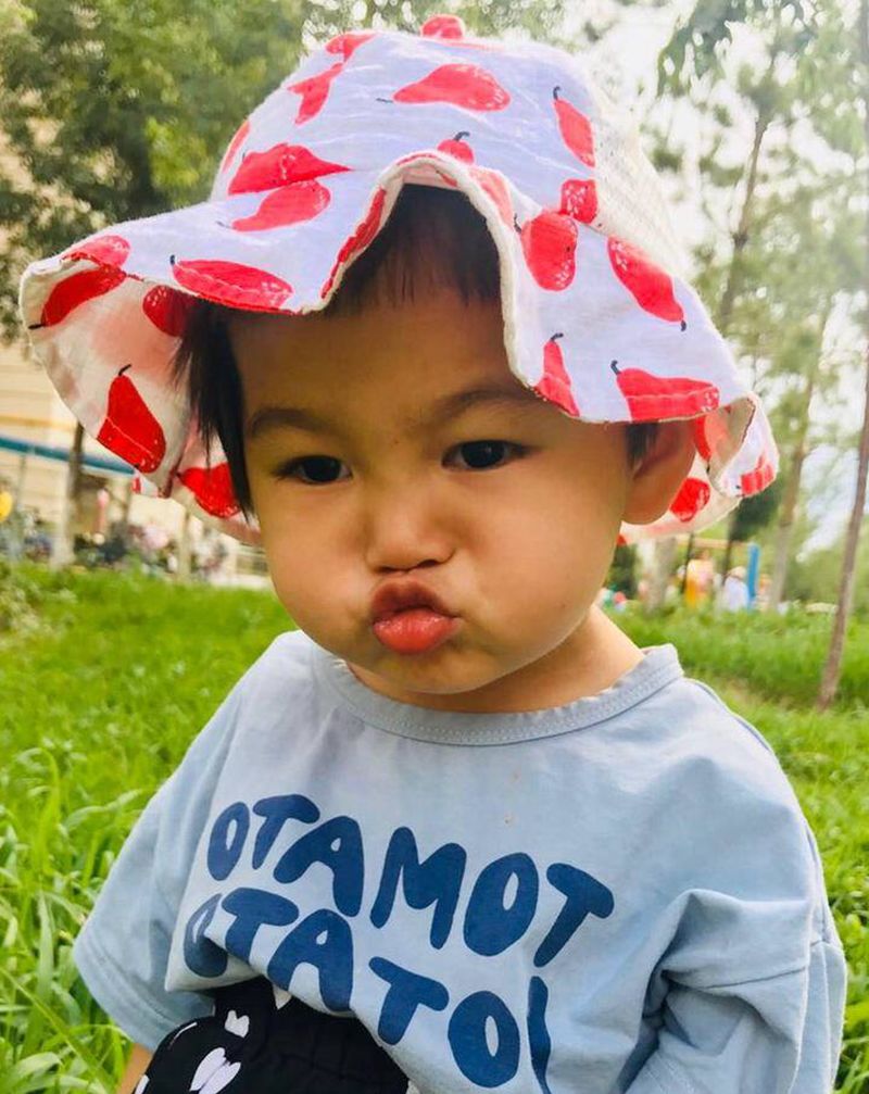 写实纹身图片_胸部欧美写实水彩纹身图案