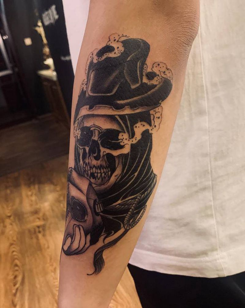 医生纹身图片_手臂纹身图案