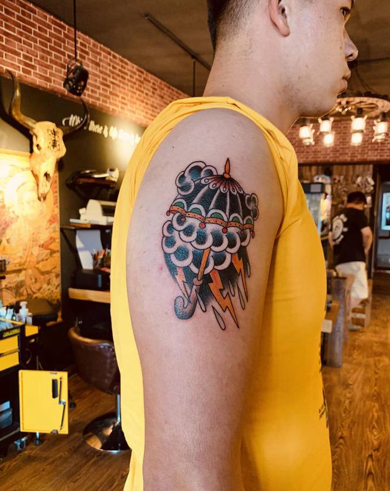 雨伞纹身图片_Old School纹身图案