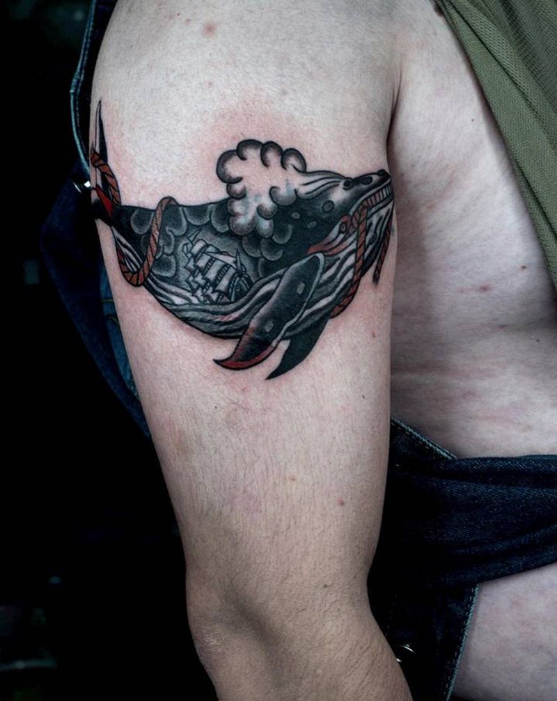 旧纹身遮盖  鲸鱼纹身图片_手臂Old School纹身图案