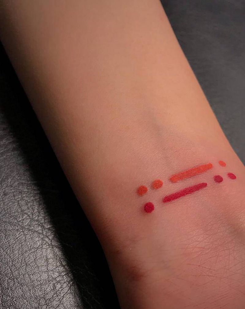 你的名字纹身图片_手臂纹身图案