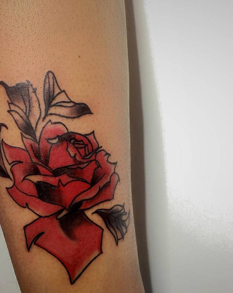 花花纹身图片_腿部New School纹身图案