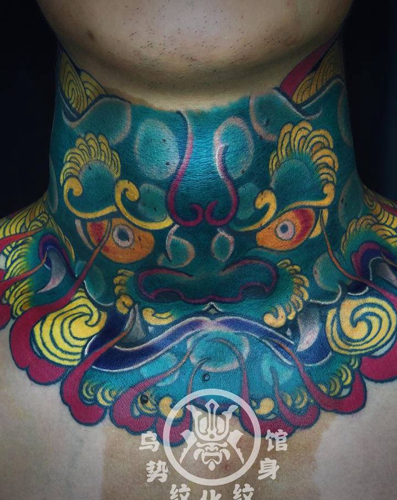 唐狮纹身图片_颈部肩部新传统老传统遮盖胎记纹身图案