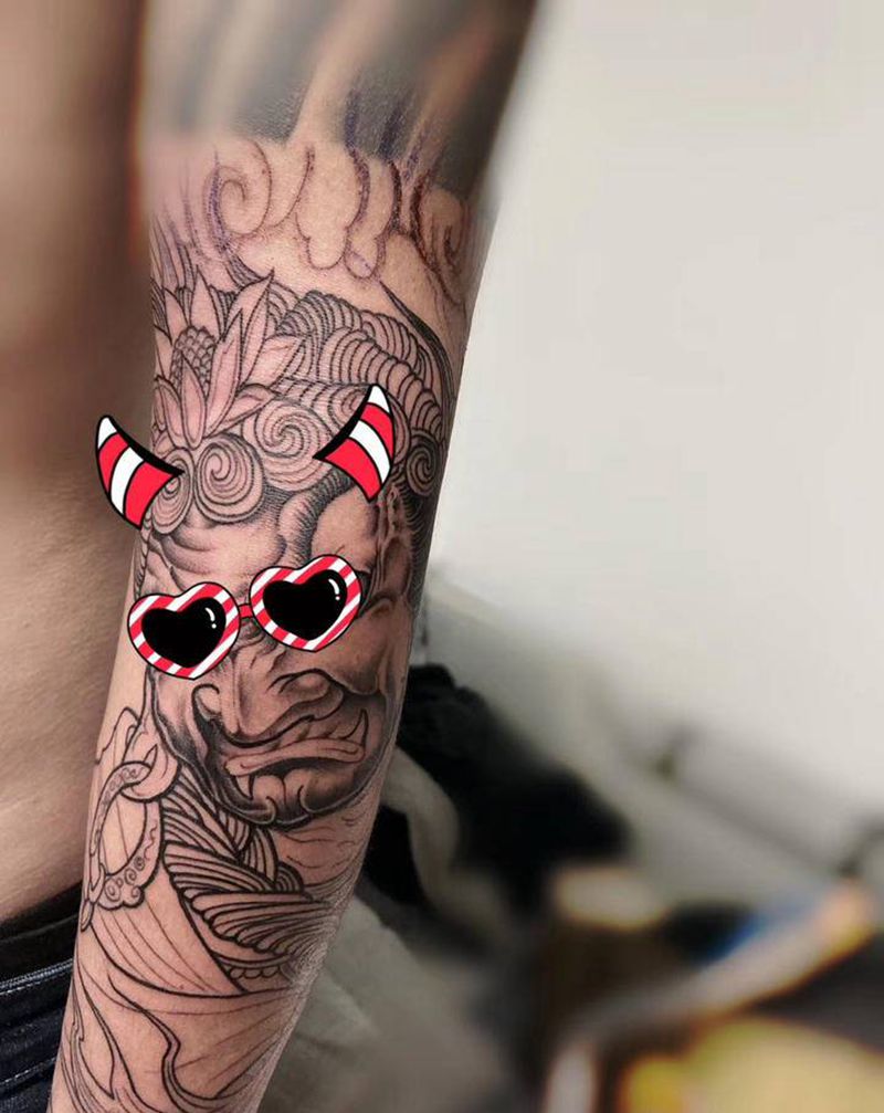 不动明王纹身图片_手臂新传统纹身图案