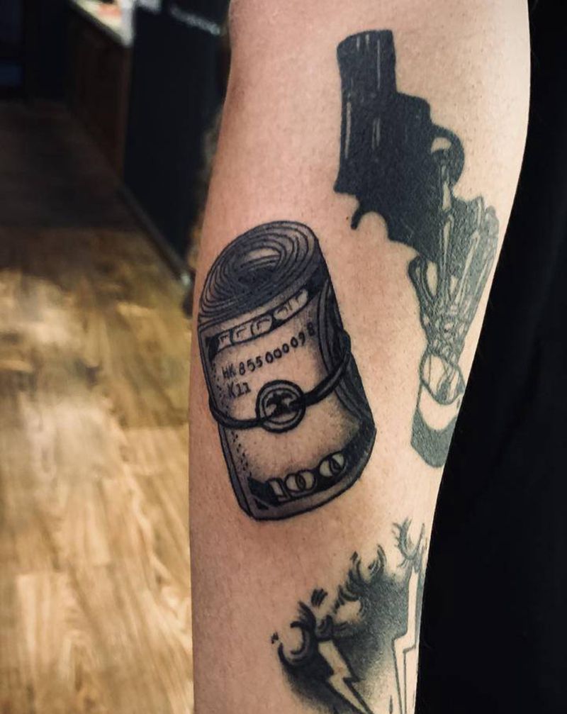 美元纹身图片_手臂纹身图案