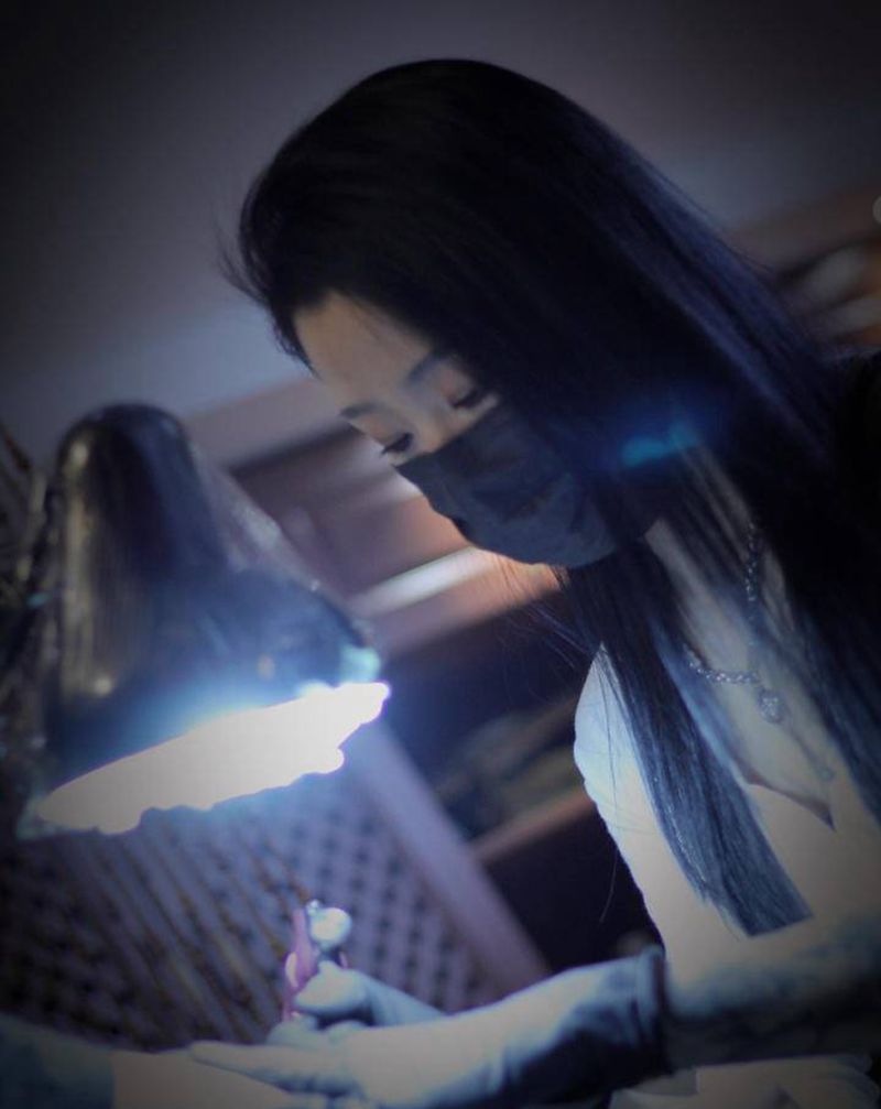 工作使人快乐纹身图片_手臂纹身图案