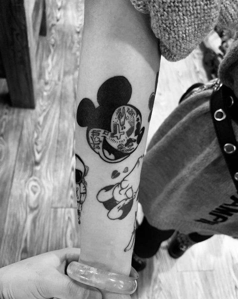 米老鼠纹身图片_手臂纹身图案