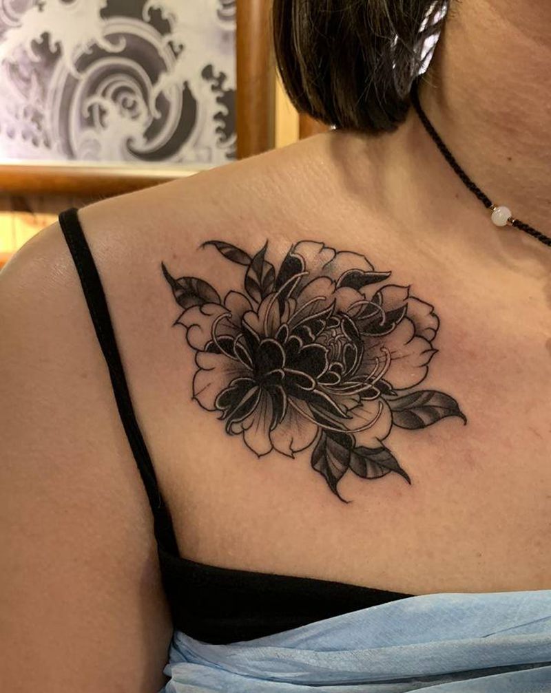 花纹身图片_肩部纹身图案