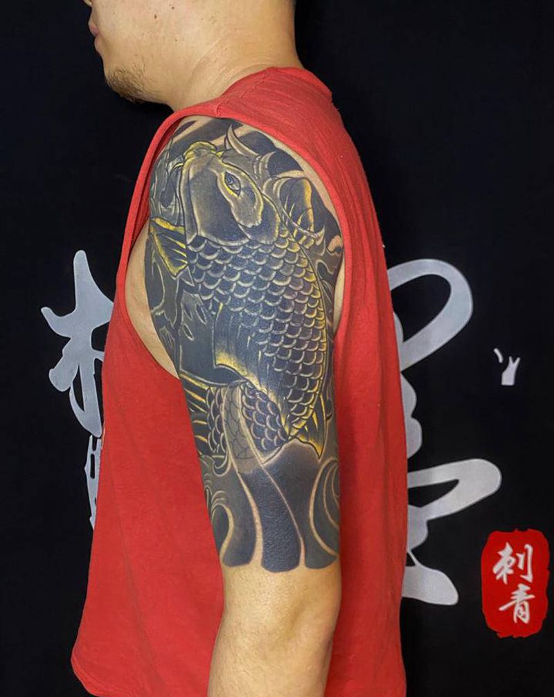 传统双半臂纹身图片_老传统新传统纹身图案