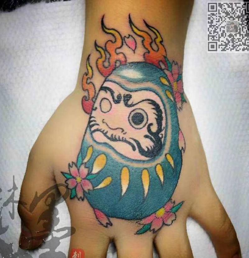 达摩蛋纹身图片_新传统纹身图案