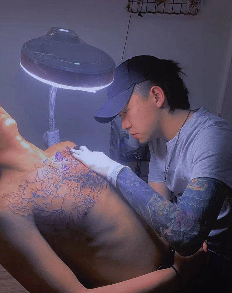 线纹身图片_新传统纹身图案