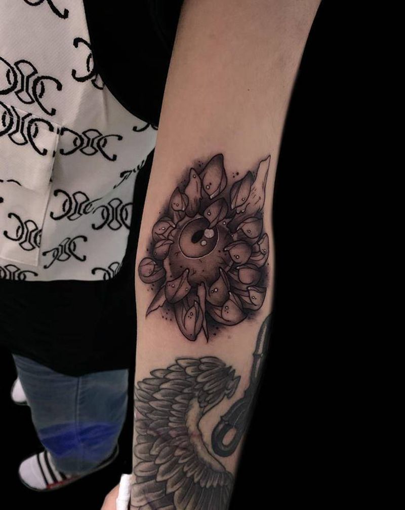 嗯纹身图片_手臂纹身图案